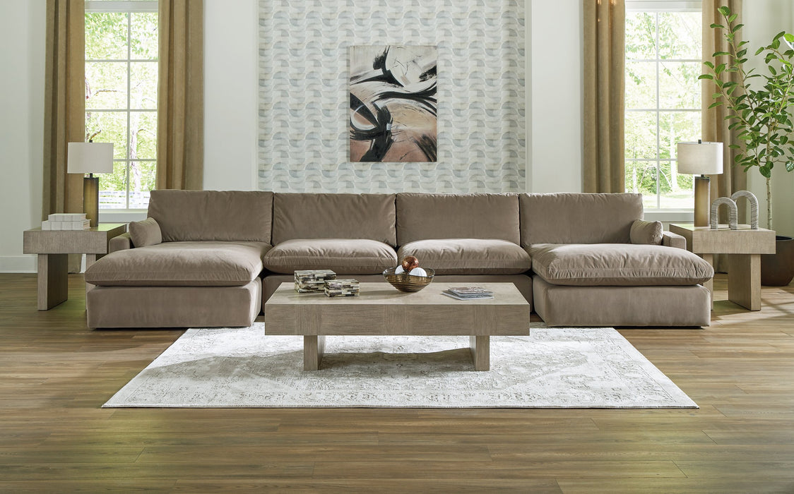 Sophie Sectional with Chaise