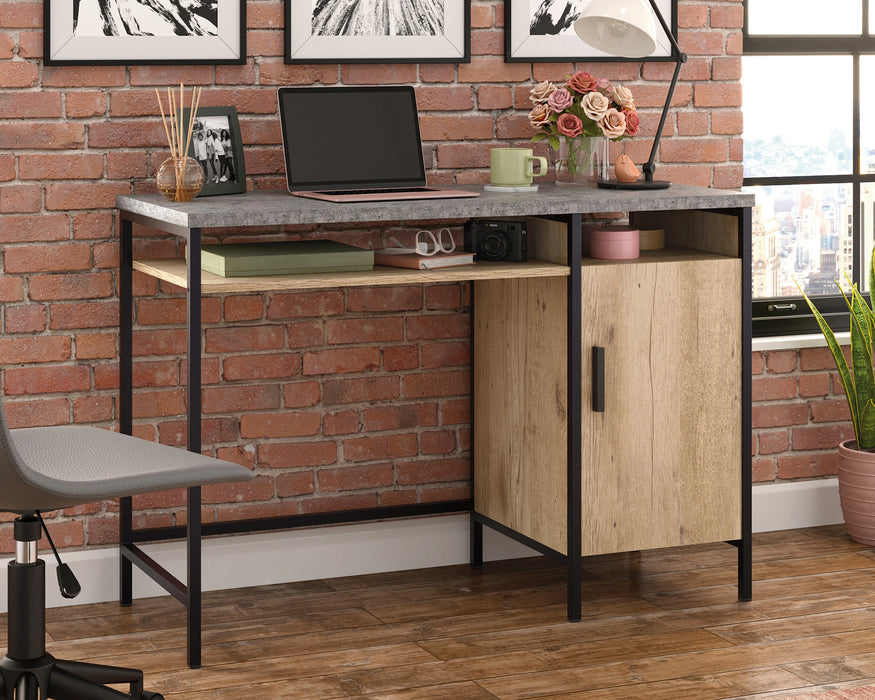 Market Commons Desk Po 3a
