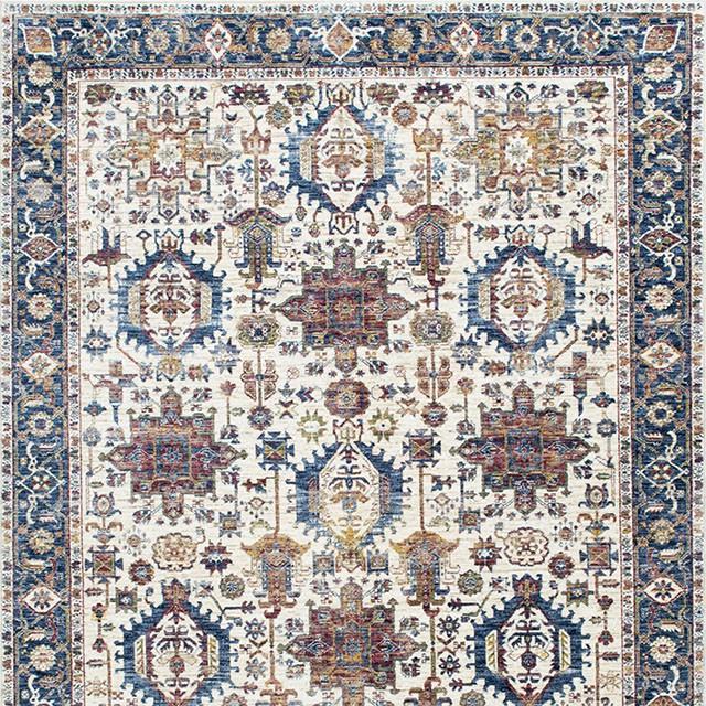 PAYAS 5' X 7' Area Rug