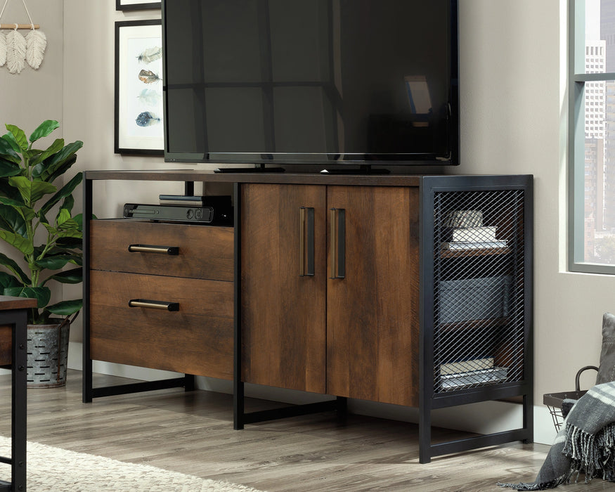 Briarbrook Credenza Bo