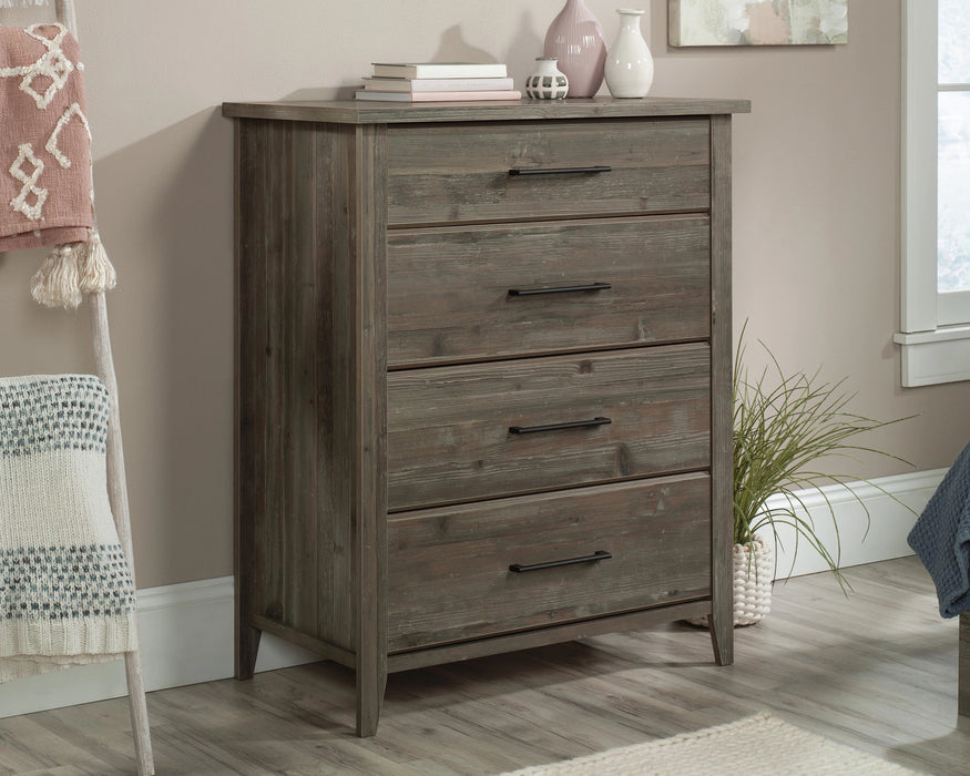 Summit Station Chest Peb Pine